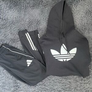Men Size Medium Adidas black tracksuit hoodie joggers trackpants